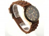 http://https://mocubo.es//p/12616-reloj-analogico-geneva-color-marron.html