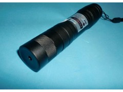 2311 laser verde 200 mw recargable foco ajustable.jpeg