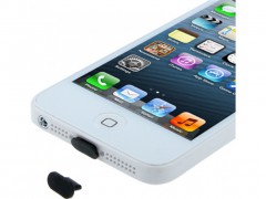 4520 kit antipolvo para iphone 5 negro.jpeg