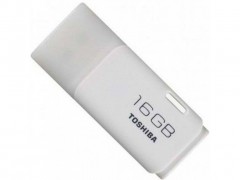 5903 memoria usb 16 gb toshiba.jpeg