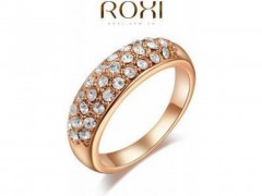 6479 anillo chapado en oro con piedras australianas talla 8.jpeg