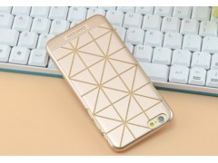 7785 funda iphone 6 dorada triangulos.jpeg
