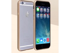 7828 bumper de aluminio para iphone 6 dorado.jpeg