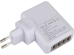 8347 cargador 220v a 4 usb.jpeg
